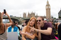 Harry Potter Walking Tour with Thames Cruise and Tower of London
