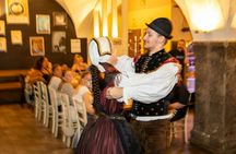 Traditional 2-hour Slovenian dinner and show