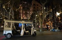 Barcelona Christmas Lights Tour on a Private Eco Tuk Tuk