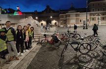 Rome at night guided city tour by bike