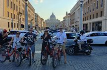 Rome at night guided city tour by bike