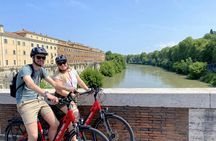 Best of Rome guided city tour by electric bike