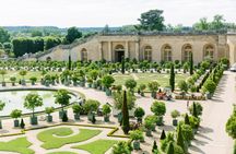Versailles gardens guided walking tour with self-guided palace visit