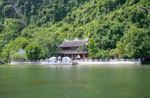 Hoa Lu and Trang An full-day tour from Hanoi
