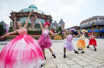 Ba Na Hills, Fantasy Park, French village and Golden Bridge tour