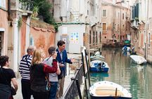 Venice Small-Group Walking Tour with Gondola Ride
