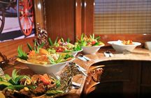 Pirates Snorkeling Yacht Tour from Hurghada with Seafood and BBQ