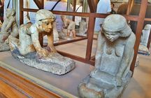 Full-day tour to Cairo from Hurghada with pyramids and museum