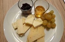 Winery Tour with Wine Tasting at Lake Como