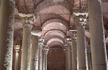 Istanbul Basilica Cistern, Old City and Hagia Sophia Tour