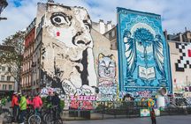 Historic and contemporary Paris bike tour