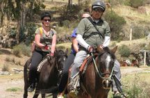 Half-day private tour riding on horseback around Cusco