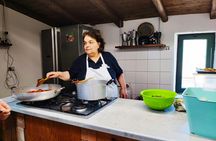 Private Cooking Class with Le Mamme del Borgo with Transfer from Taormina