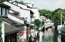 Suzhou Private Cruise on the Grand Canal at Night