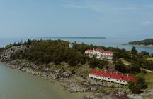 Cruise and visit of Grosse-île