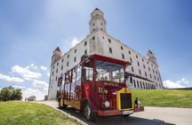 Must-See Tour on the Presporacik Oldtimer Bus in Bratislava