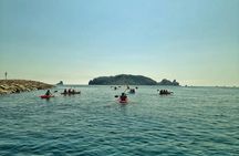 Medas Islands eco-kayak guided tour with swimming stop from L'Estartit