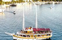 Hvar and Brac boat cruise with lunch from Makarska
