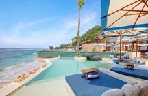 Dining experience at Tropical Temptation Beach Club