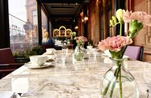 Magic of London tour with champagne afternoon tea