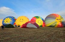 Hot air balloon ride at sunset with champagne in Mallorca