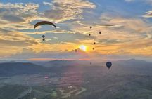 Hot air balloon ride at sunset with champagne in Mallorca