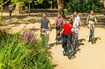 Guided bike tour through iconic Amsterdam locations