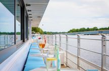 Solar-powered sunset cruise on Berlin's Spree River
