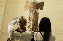 Louvre Museum Masterpieces Guided Tour with Reserved Access