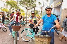 Lima bicycle tour with Pacific views and local food tastings