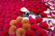 Half-day cultural journey through Hanoi's handicraft villages