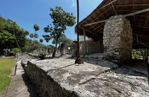 Mayan El Meco ruins guided tour in Cancun