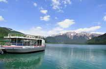 Lake Como, Bellagio and Lecco with private cruise from Milan
