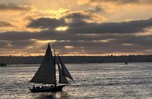 Sunset  yacht cruise in San Diego