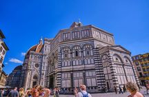 Best of Florence walking tour and Accademia Gallery - Monolingual small group tour