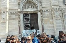 Naples' historic centre walking tour with augmented reality