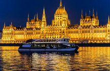 Evening dinner cruise on the Danube in Budapest