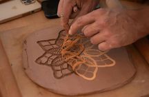 Pottery guided workshop in Marrakech with Moroccan tea