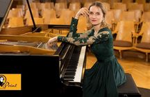 Warsaw Chopin tour with concert and museum visit