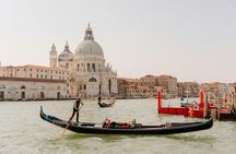 St. Mark's Basilica and Doge's Palace Guided Tour with Gondola Ride