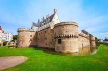Discover Nantes in 60 Minutes with a Local