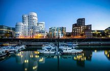 Explore Düsseldorf in 1 Hour with a Local