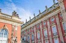 1-hour tour of Potsdam attractions with a local