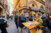 Guided gastronomic and cultural tour through Bologna