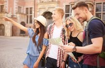 Explore Naples in 60 minutes with a local