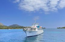 Afternoon boat tour in Alcudia Bay with tapas and snorkelling
