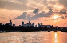 Public panoramic cruise of Warsaw on a traditional wooden boat