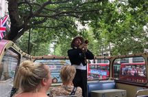 Classic London sightseeing tour in a vintage bus
