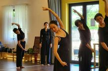 1-hour dance experience in Hoi An