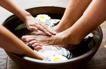 1-hour foot massage in Hoi An